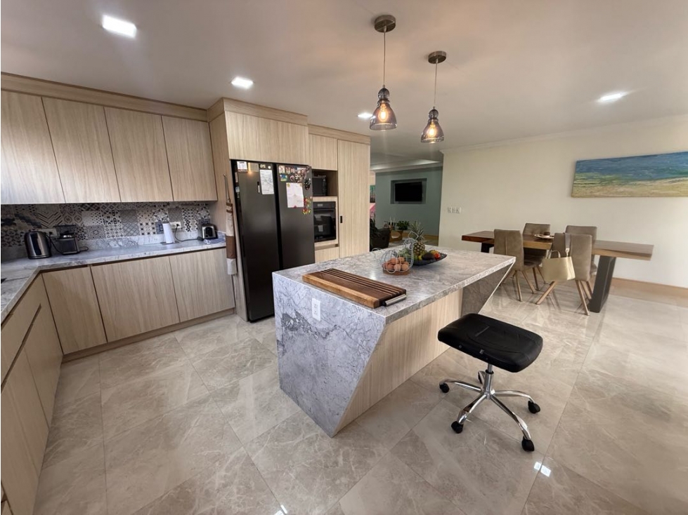 Exclusivo Apartamento Remodelado en Santa María de Los Ángeles — foto 2