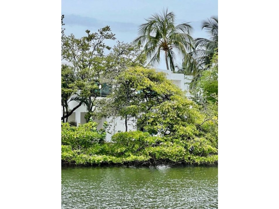 CASA EN EXCLUSIVO CONJUNTO CERRADO FRENTE AL MAR - 3