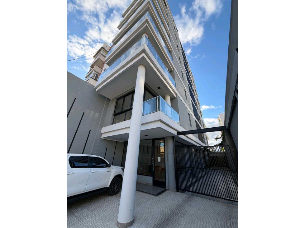 EXCLUSIVO DEPARTAMENTO- CAMBA CUÁ - 1