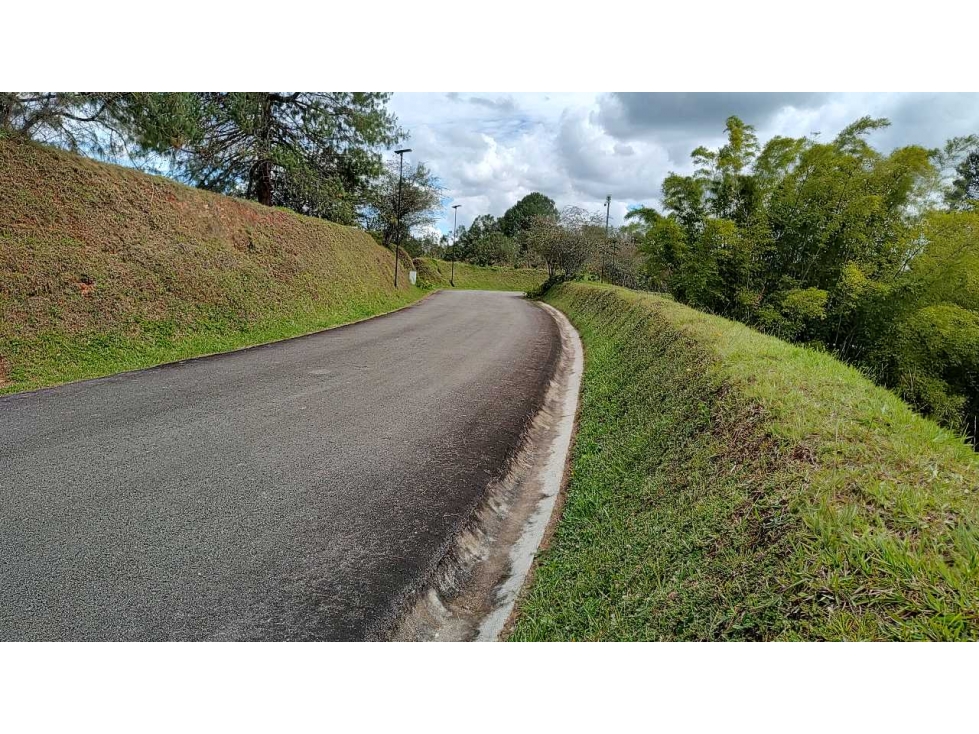 Hermoso Lote En Venta Cerca al Aeropuerto Exclusiva Parcelación — foto 6