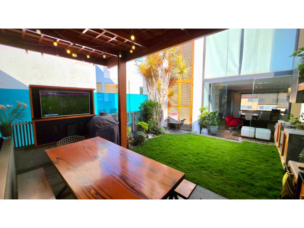 Exclusivo Penthouse Dúplex con Jardín y Cava en Miraflores 260 m — foto 2