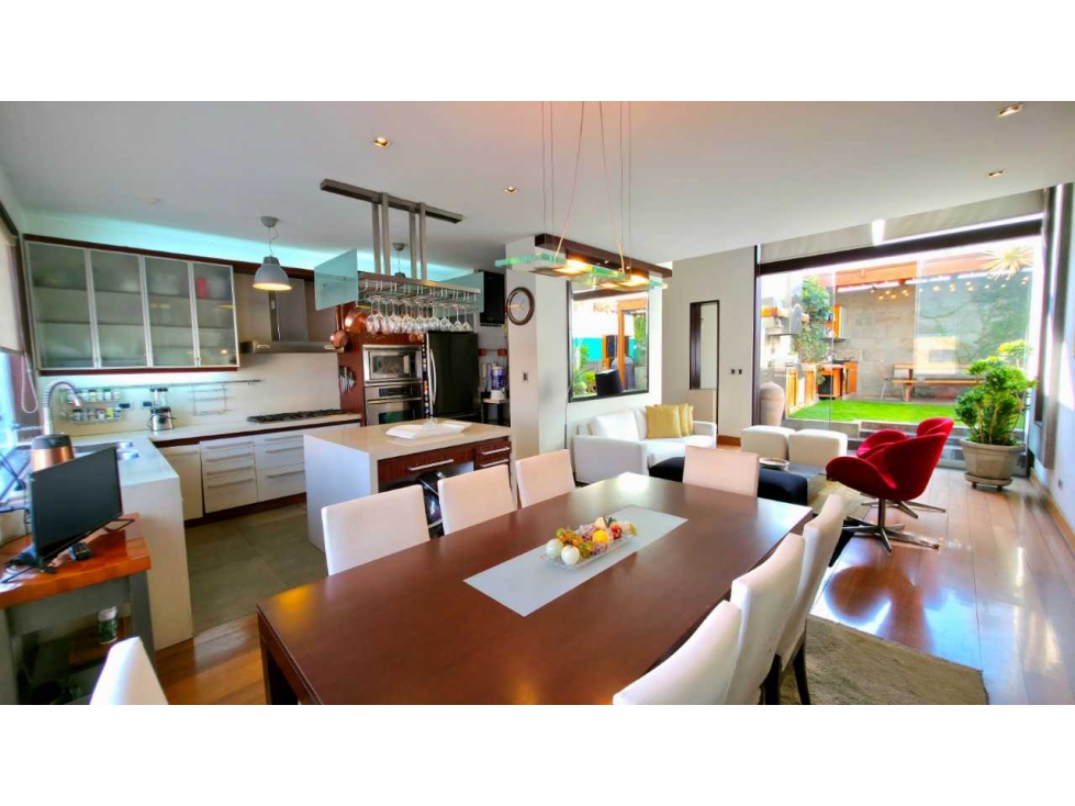 Miraflores - Exclusivo Penthouse Dúplex con Jardín y Cava - 260 m2 - 3