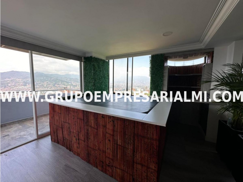 EXCLUSIVO PENTHOUSE EN VENTA - SECTOR SAN LUCAS, EL POBLADO COD: 33973 — foto 3
