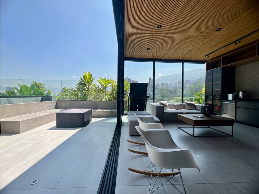 EXCLUSIVO Y MODERNO PENTHOUSE EN ELPOBLADO. EL CAMPESTRE [AMOBLADO] — foto 5