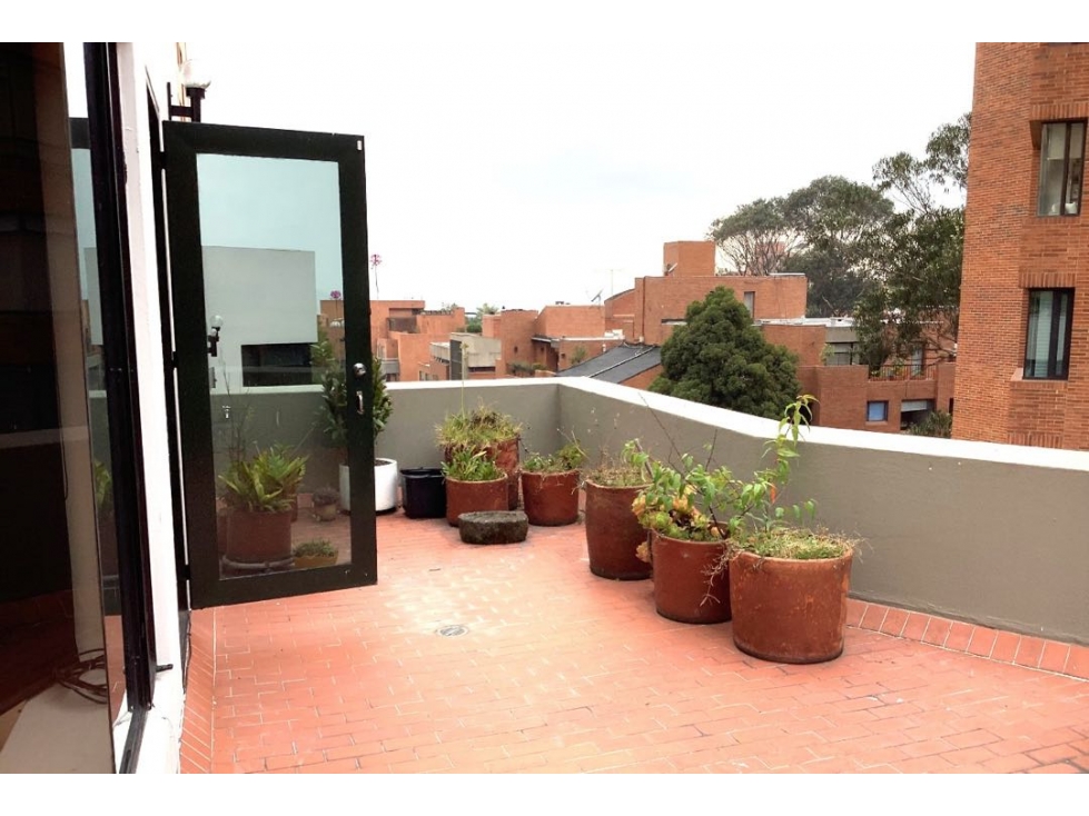 Exelente penthouse en venta en Rosales — foto 6