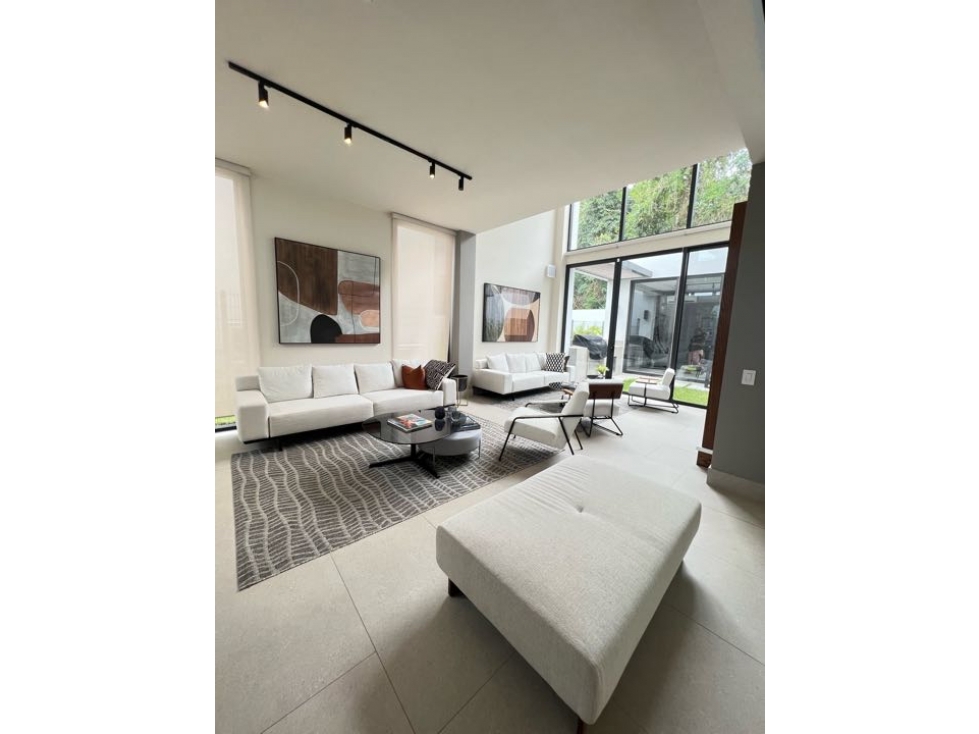 EXPLORA CASAS UNIFAMILIAR — foto 4