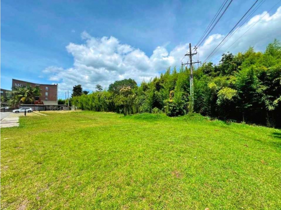Extraordinario lote comercial en llano grande — foto 6