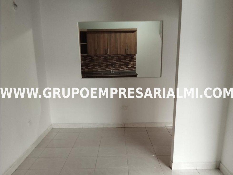 FABULOSA CASA BIFAMILIAR EN VENTA - SECTOR DOCE DE OCTUBRE COD: 33301 — foto 4