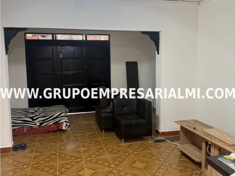 FABULOSA CASA COMERCIAL EN VENTA - SECTOR LAURELES COD: 32307 — foto 3