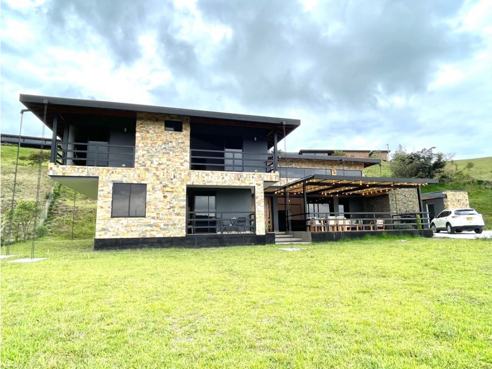 Fabulosa Casa en el Retiro cerca a medellin en arriendo - 1
