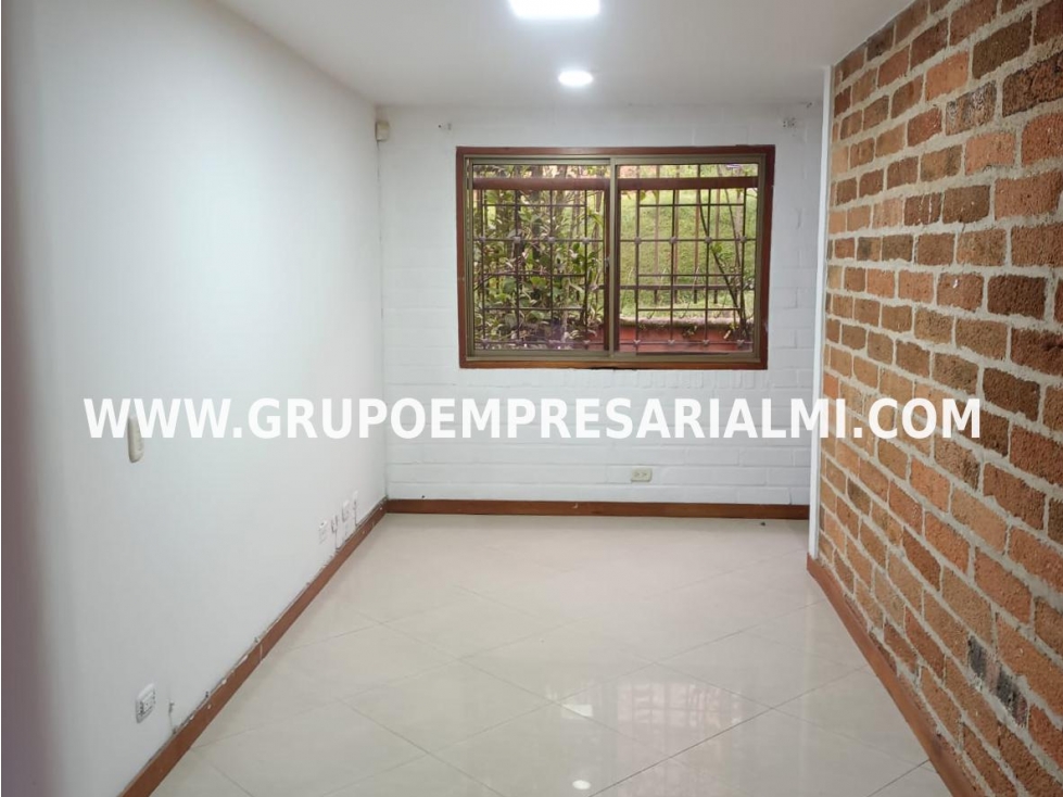 FABULOSA CASA UNIFAMILIAR EN ARRIENDO - SECTOR LA DOCTORA COD: 33476 — foto 4