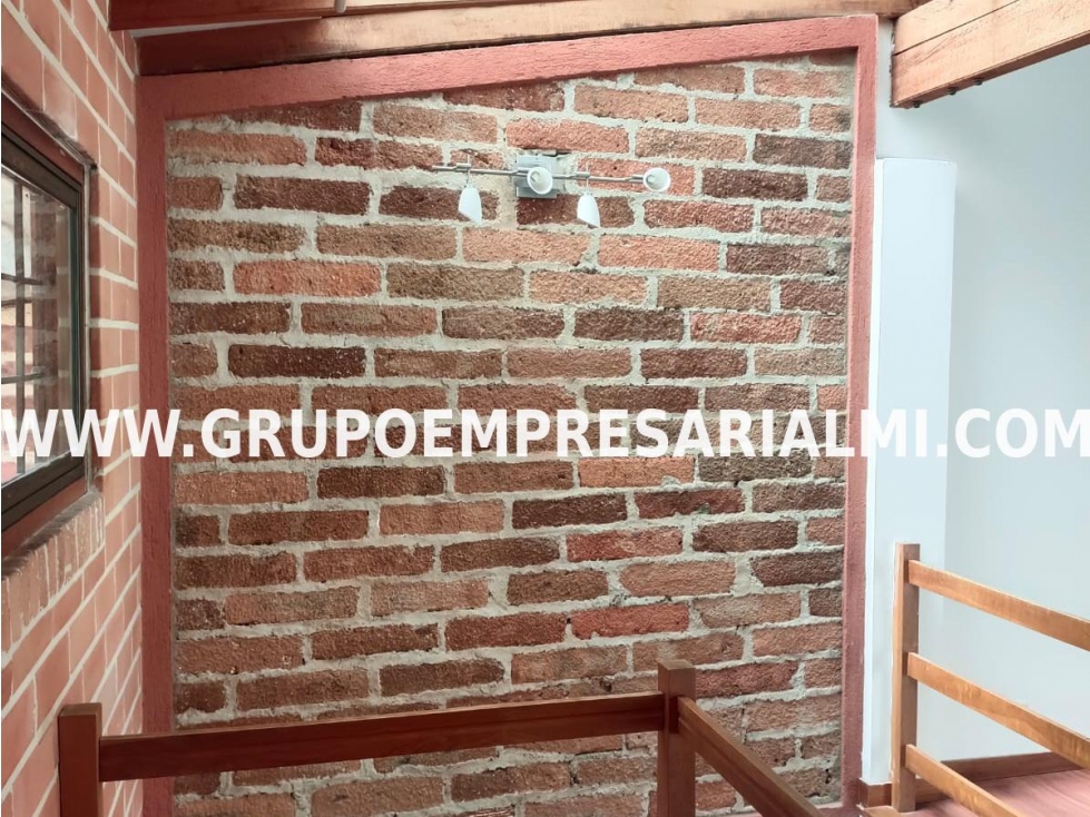 FABULOSA CASA UNIFAMILIAR EN ARRIENDO - SECTOR LA DOCTORA COD: 33476 — foto 6