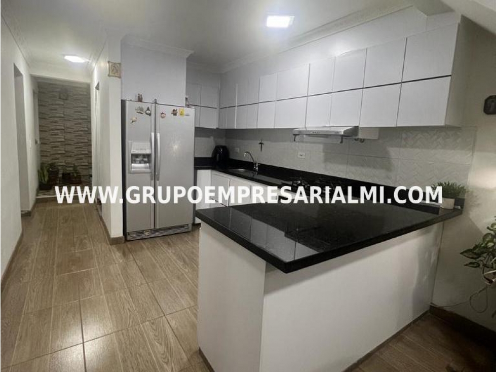 FABULOSA CASA UNIFAMILIAR EN VENTA - SECTOR DOCE DE OCTUBRE COD: 32286 — foto 4