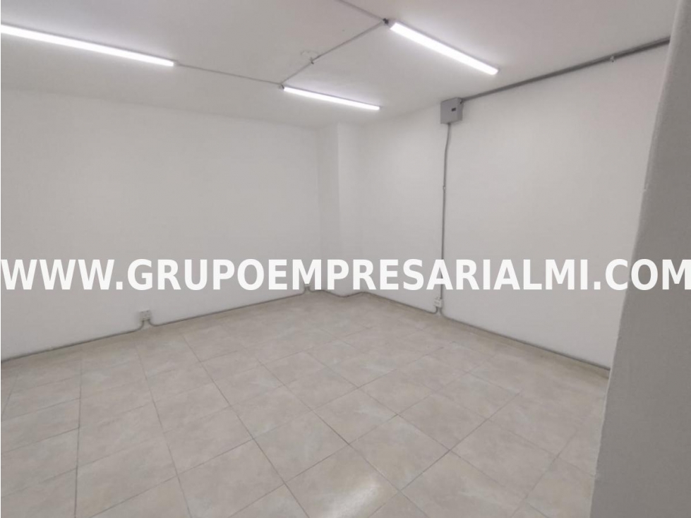 FABULOSA OFICINA EN ARRIENDO - SECTOR SURAMERICANA COD: 29926 - 6