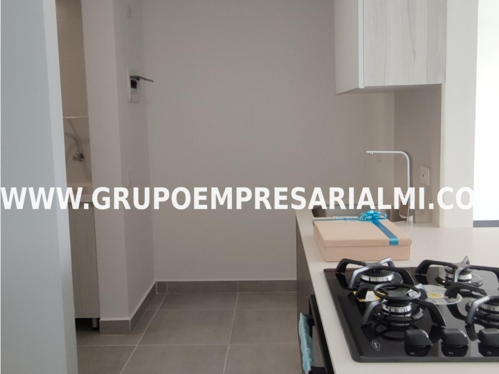 FABULOSO APARTAESTUDIO EN ARRIENDO - SECTOR CIUDAD DEL RÍO COD: 32075 — foto 6