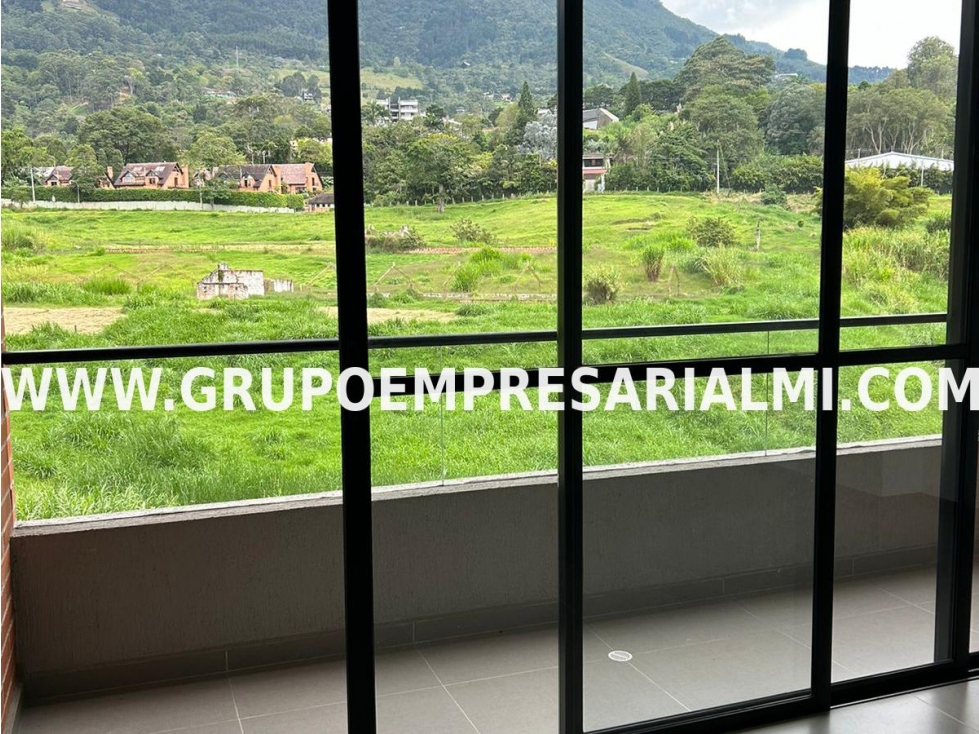 FABULOSO APARTAESTUDIO EN VENTA - SECTOR LOMA DE LAS BRUJAS COD: 30997 — foto 3
