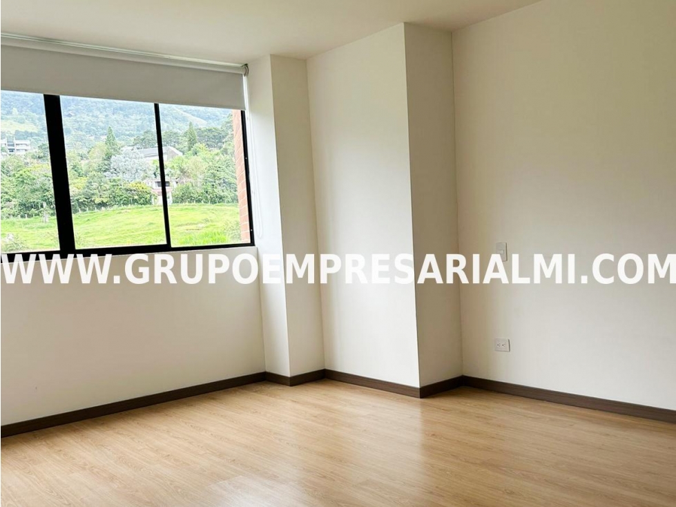 FABULOSO APARTAESTUDIO EN VENTA - SECTOR LOMA DE LAS BRUJAS COD: 30997 — foto 4