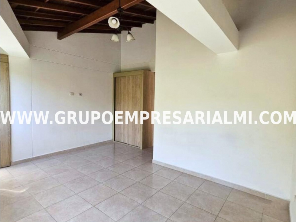 FABULOSO APARTAESTUDIO EN VENTA - SECTOR LA FLORESTA COD: 32918 — foto 2