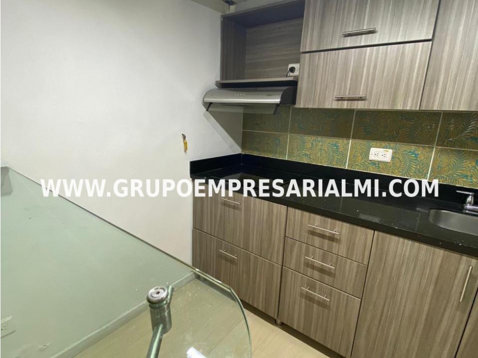 FABULOSO APARTAMENTO DÚPLEX EN ARRIENDO - SECTOR LAURELES COD: 32985 — foto 3