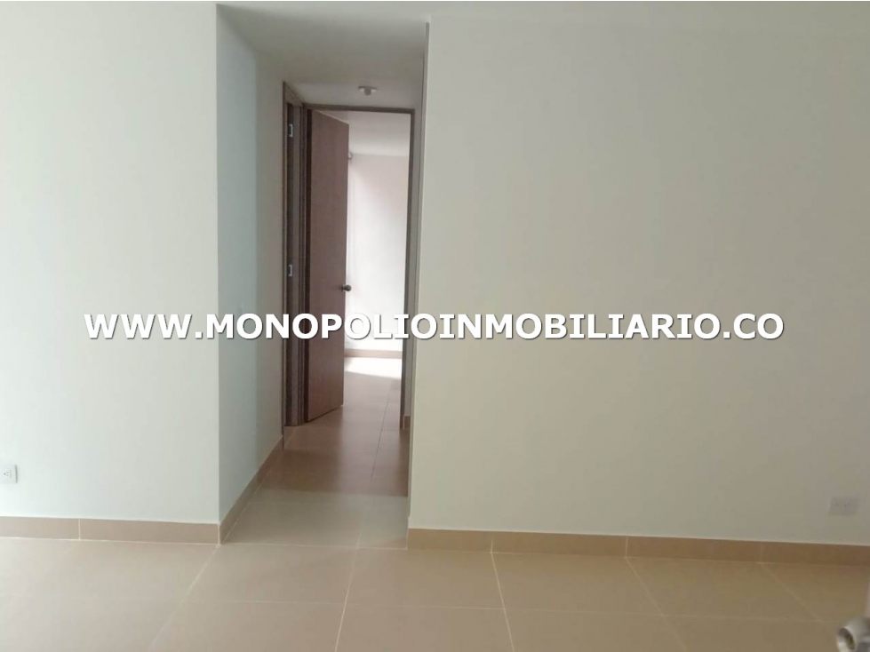 FABULOSO APARTAMENTO EN ARRIENDO - SECTOR LOMA DEL BARRO COD: 25649 — foto 6