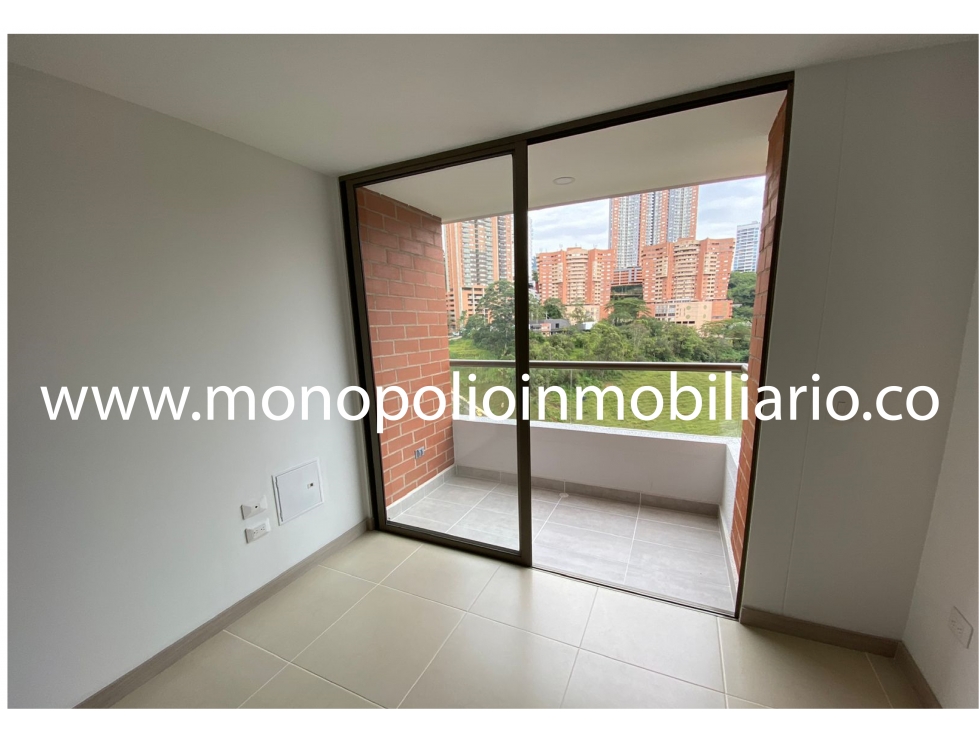FABULOSO APARTAMENTO EN ARRIENDO - SECTOR LOS ALCÁZARES COD: 26342 — foto 3