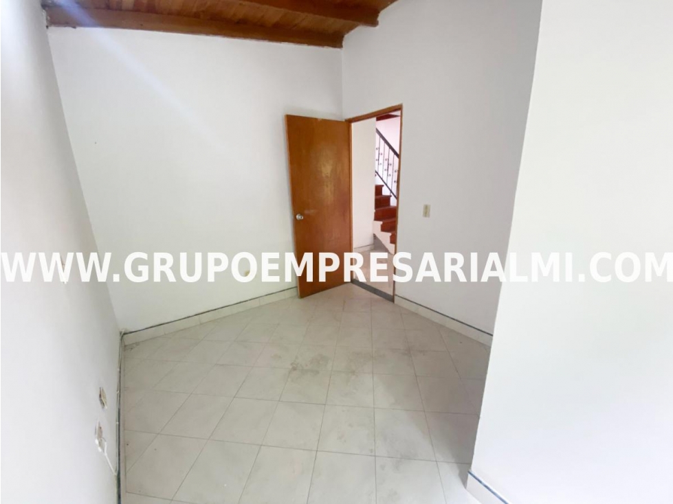 FABULOSO APARTAMENTO EN ARRIENDO - SECTOR SIMÓN BOLÍVAR COD: 31513 — foto 4