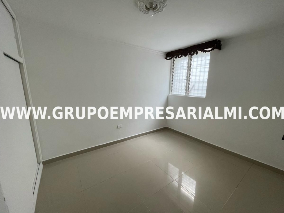 FABULOSO APARTAMENTO EN ARRIENDO - SECTOR LAURELES COD: 31940 — foto 6