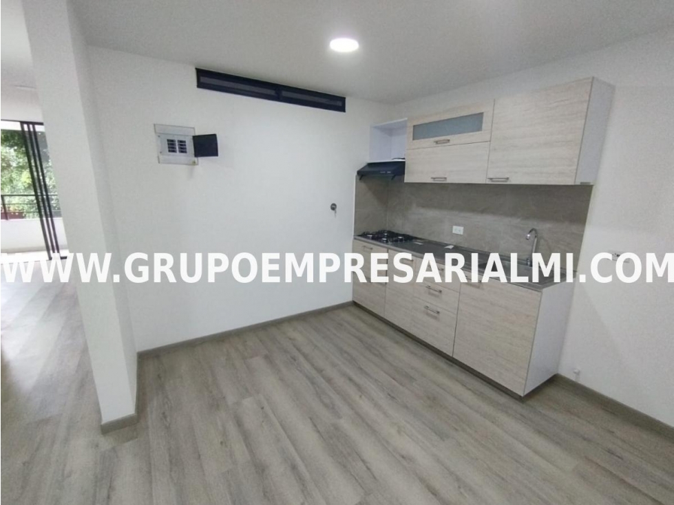 FABULOSO APARTAMENTO EN ARRIENDO - SECTOR EL TRIANON COD: 30215