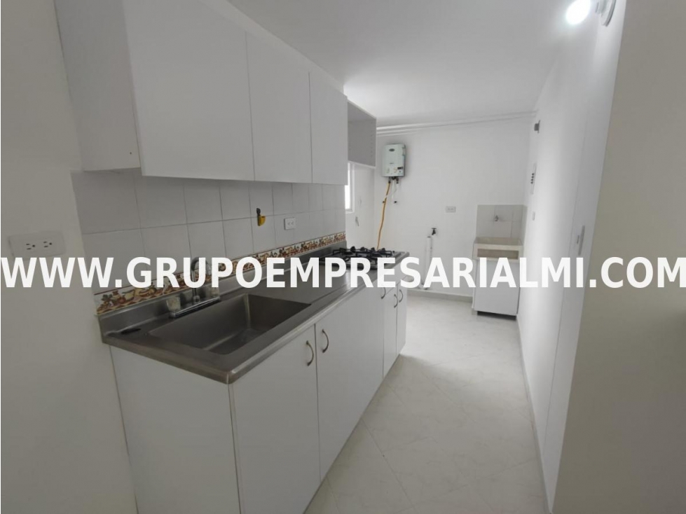 FABULOSO APARTAMENTO EN ARRIENDO - SECTOR CASTROPOL COD: 32166 — foto 2