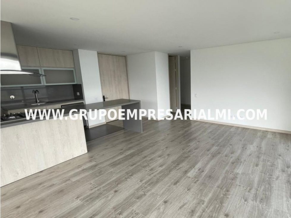 FABULOSO APARTAMENTO EN ARRIENDO - SECTOR LAS PALMAS COD: 32181 — foto 3