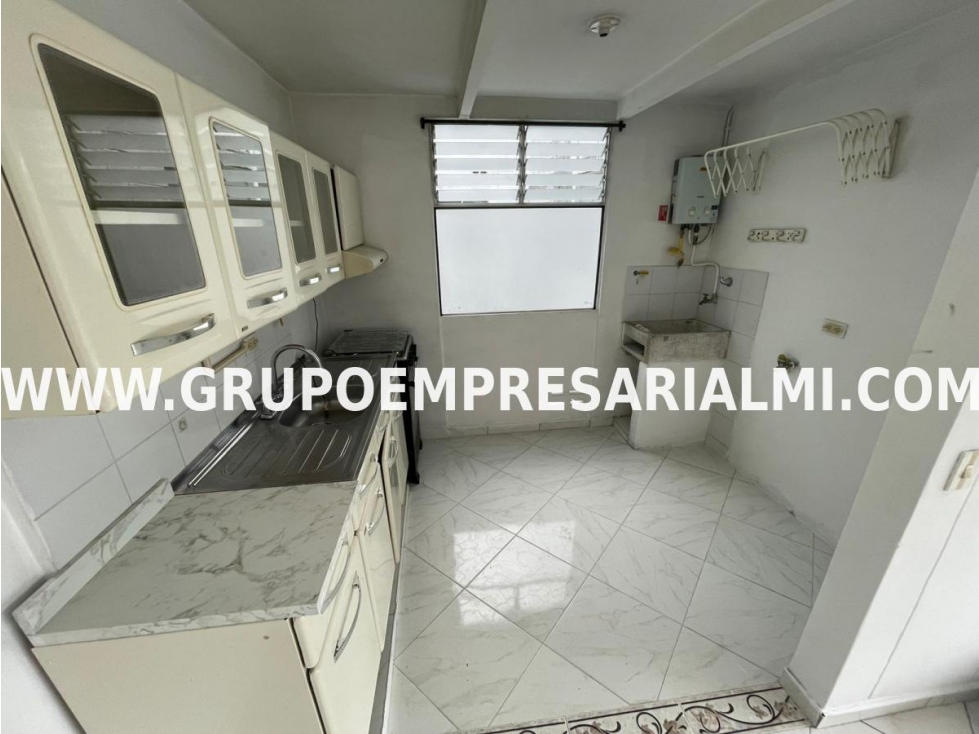 FABULOSO APARTAMENTO EN ARRIENDO - SECTOR LOMA DEL INDIO COD: 32269 — foto 4