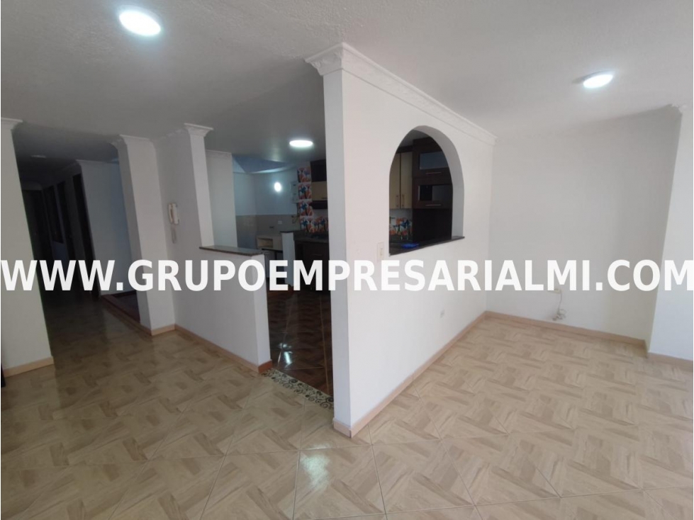 FABULOSO APARTAMENTO EN ARRIENDO - SECTOR SAN JOAQUÍN COD: 32302 — foto 2