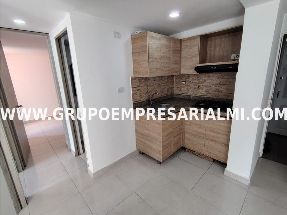 FABULOSO APARTAMENTO EN ARRIENDO - SECTOR PAJARITO COD: 32334 — foto 3