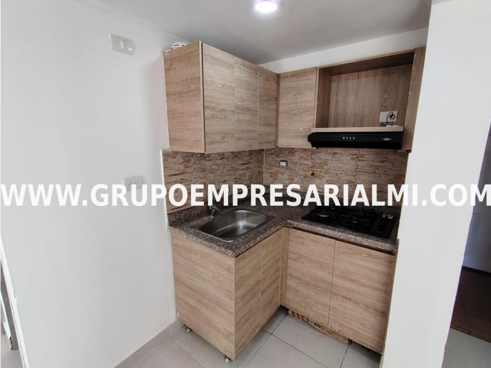 FABULOSO APARTAMENTO EN ARRIENDO - SECTOR PAJARITO COD: 32334 — foto 4