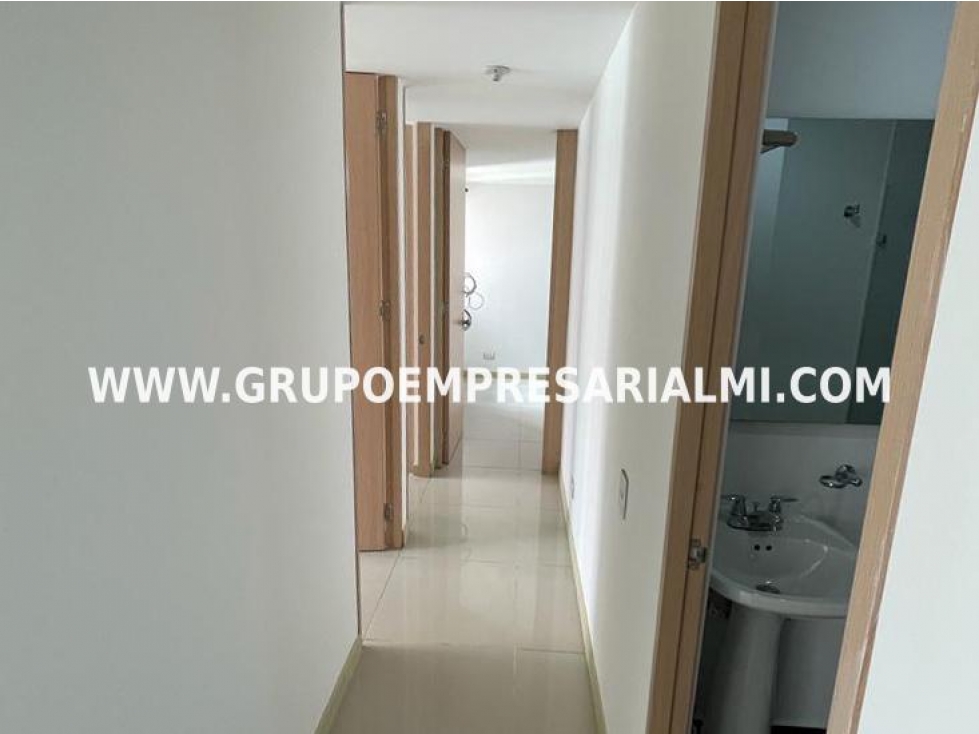 FABULOSO APARTAMENTO EN ARRIENDO - SECTOR CALLE LARGA COD: 32572 — foto 3