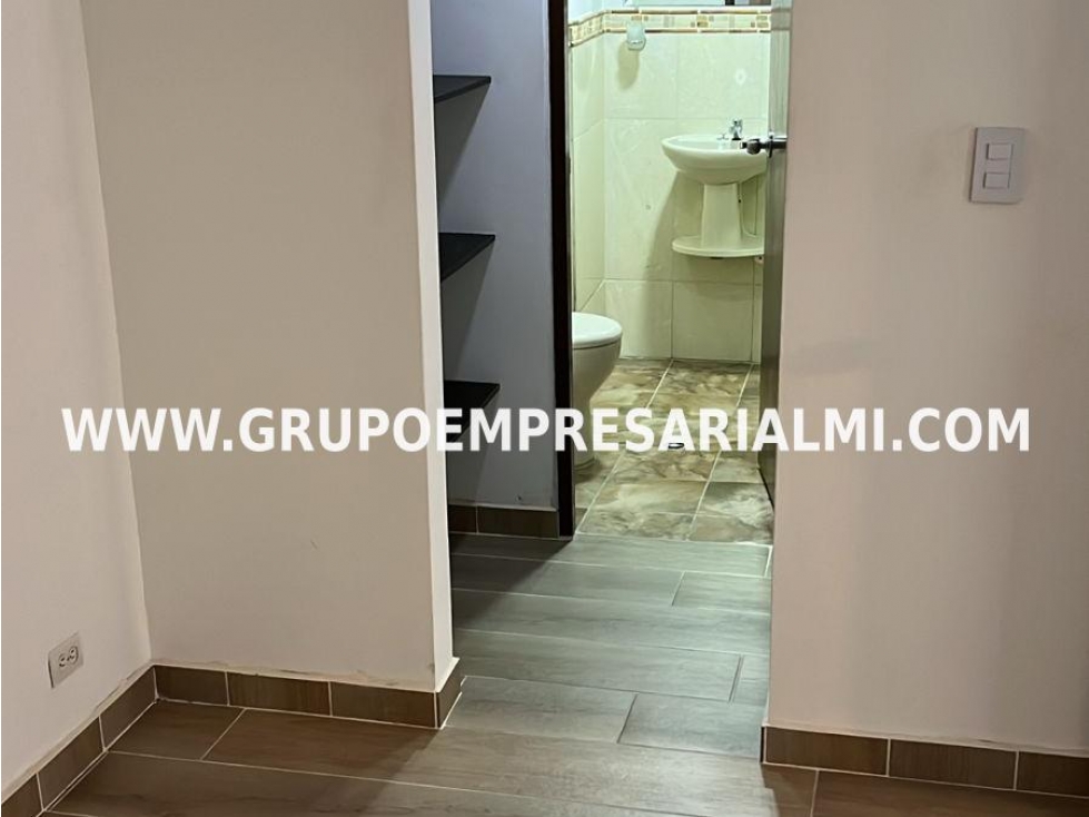 FABULOSO APARTAMENTO EN ARRIENDO - SECTOR SAN JOAQUÍN COD: 32833 — foto 3