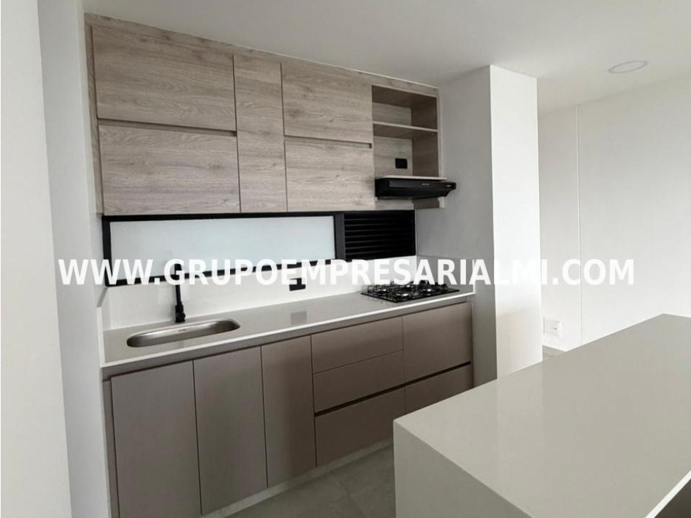 FABULOSO APARTAMENTO EN ARRIENDO - SECTOR EL ESCOBERO COD: 33715 — foto 3
