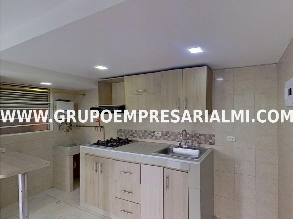 FABULOSO APARTAMENTO EN VENTA - SECTOR LORETO COD: 30395