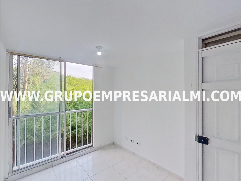 FABULOSO APARTAMENTO EN VENTA - SECTOR LORETO COD: 30395 — foto 6