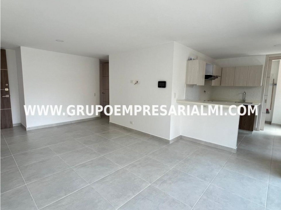 FABULOSO APARTAMENTO EN VENTA - SECTOR LAURELES COD: 30481