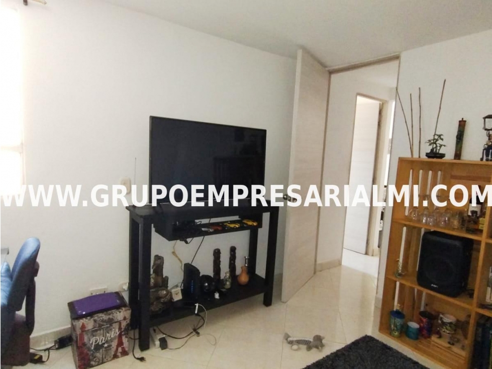 FABULOSO APARTAMENTO EN VENTA - SECTOR SAN ANTONIO COD: 31083 — foto 4