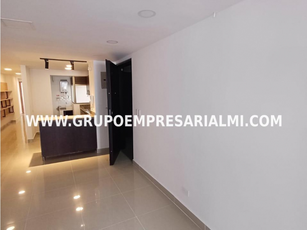 FABULOSO APARTAMENTO EN VENTA - SECTOR LAURELES COD: 31087 — foto 2