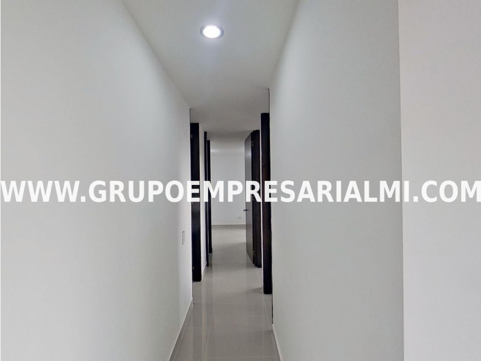 FABULOSO APARTAMENTO EN VENTA - SECTOR LOMA DEL BARRO COD: 31121 — foto 6
