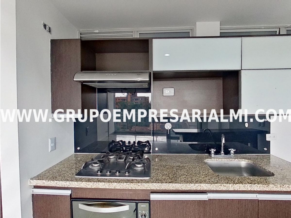 FABULOSO APARTAMENTO EN VENTA - SECTOR LOMA DEL BARRO COD: 31121 — foto 3