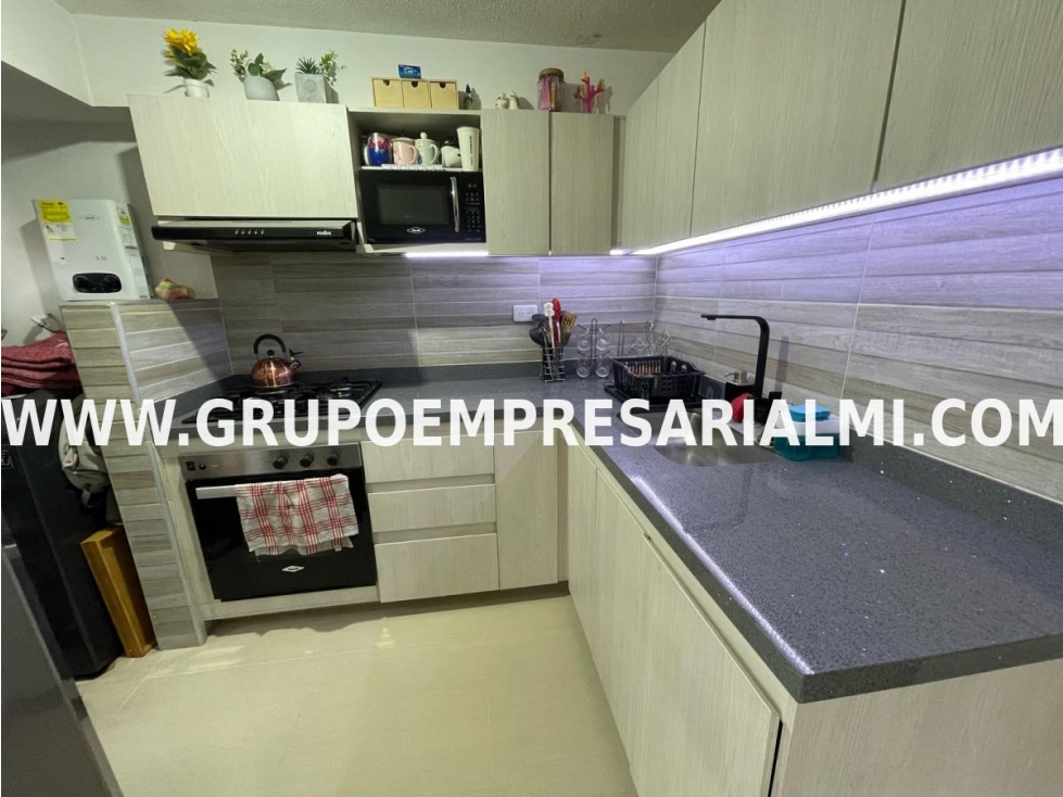 FABULOSO APARTAMENTO EN VENTA - SECTOR CALASANZ COD: 31840 — foto 2