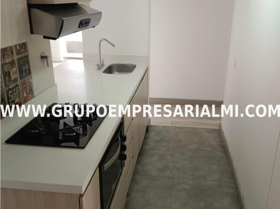 FABULOSO APARTAMENTO EN VENTA - SECTOR LOMA DE LOS BERNAL COD: 32282 — foto 6