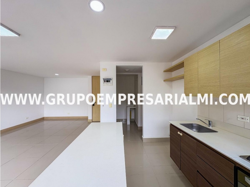 FABULOSO APARTAMENTO EN VENTA - SECTOR LOMA DEL INDIO COD: 32493 — foto 3