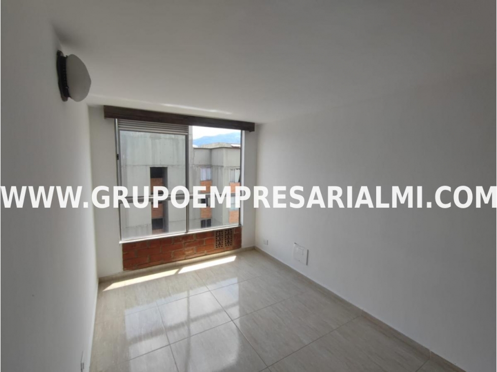 FABULOSO APARTAMENTO EN VENTA - SECTOR PRIMAVERA COD: 32741 — foto 3
