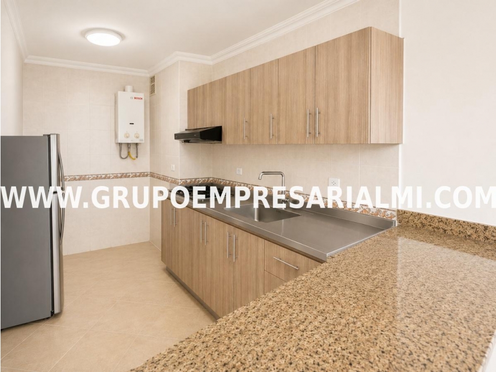 FABULOSO APARTAMENTO EN VENTA - SECTOR LAURELES COD: 33741 — foto 3