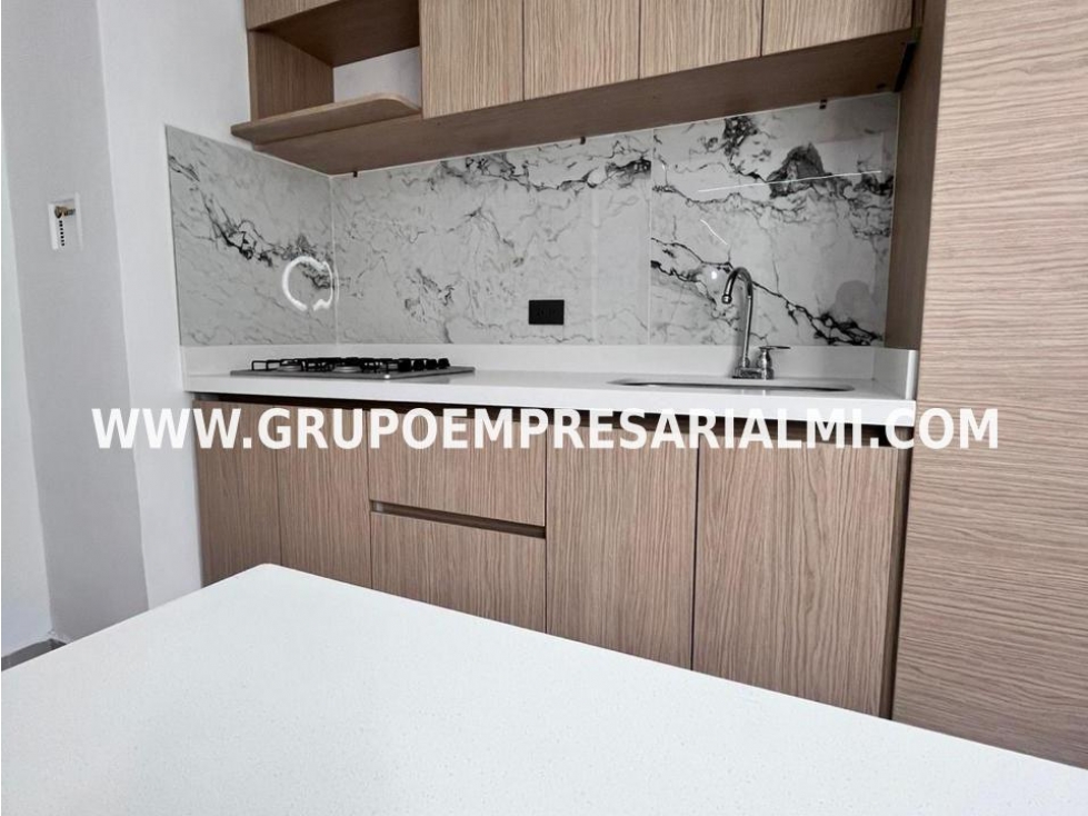FABULOSO APARTAMENTO EN VENTA - SECTOR LA AURORA COD: 33927 — foto 3